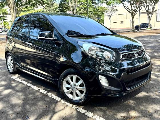 KIA PICANTO 1.0 EX 12V FLEX 4P AUTOMÁTICO KIA PICANTO 1.0 EX 12V FLEX 4P AUTOMÁTICO